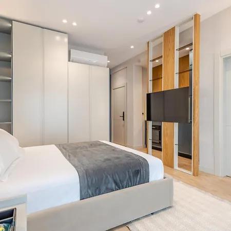Hotel Numa 4*