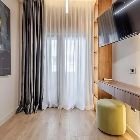 Numa Hotel Tirana